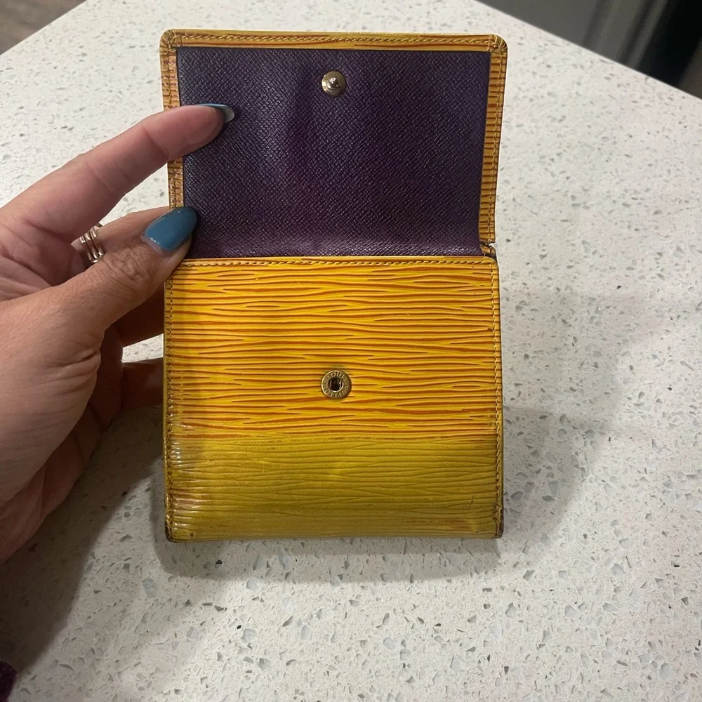 Louis Vuitton vintage Yellow Epi Wallet